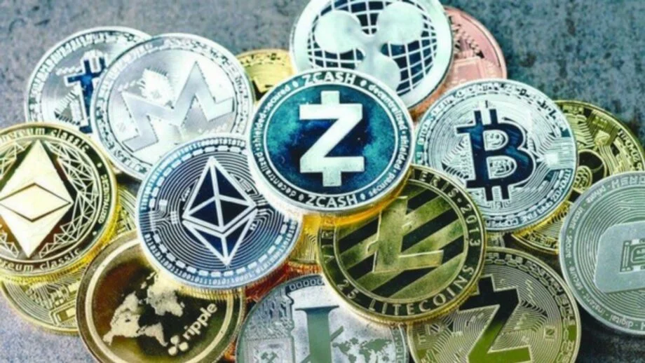 Aký je rozdiel medzi DeFi a digitálnou kryptomenou?
