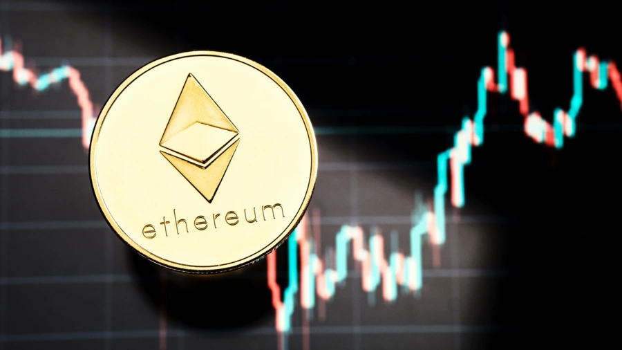 Ethereum stúpa o 25 % za 15 dní! BlackRock podporuje nové ETF