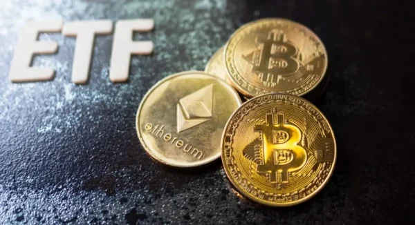 Kryptomenové ETF zaznamenali prílev miliárd, keď bitcoin dosiahol nové maximá