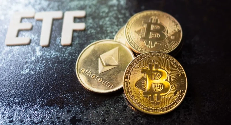 Kryptomenové ETF zaznamenali prílev miliárd, keď bitcoin dosiahol nové maximá