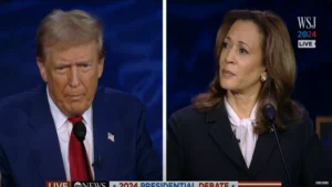 Trump a Harris počas prezidentskej debaty v roku 2024